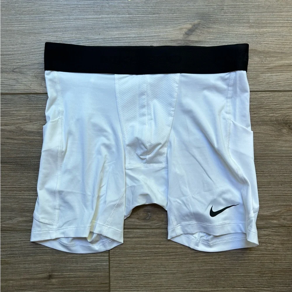 Nike pro men